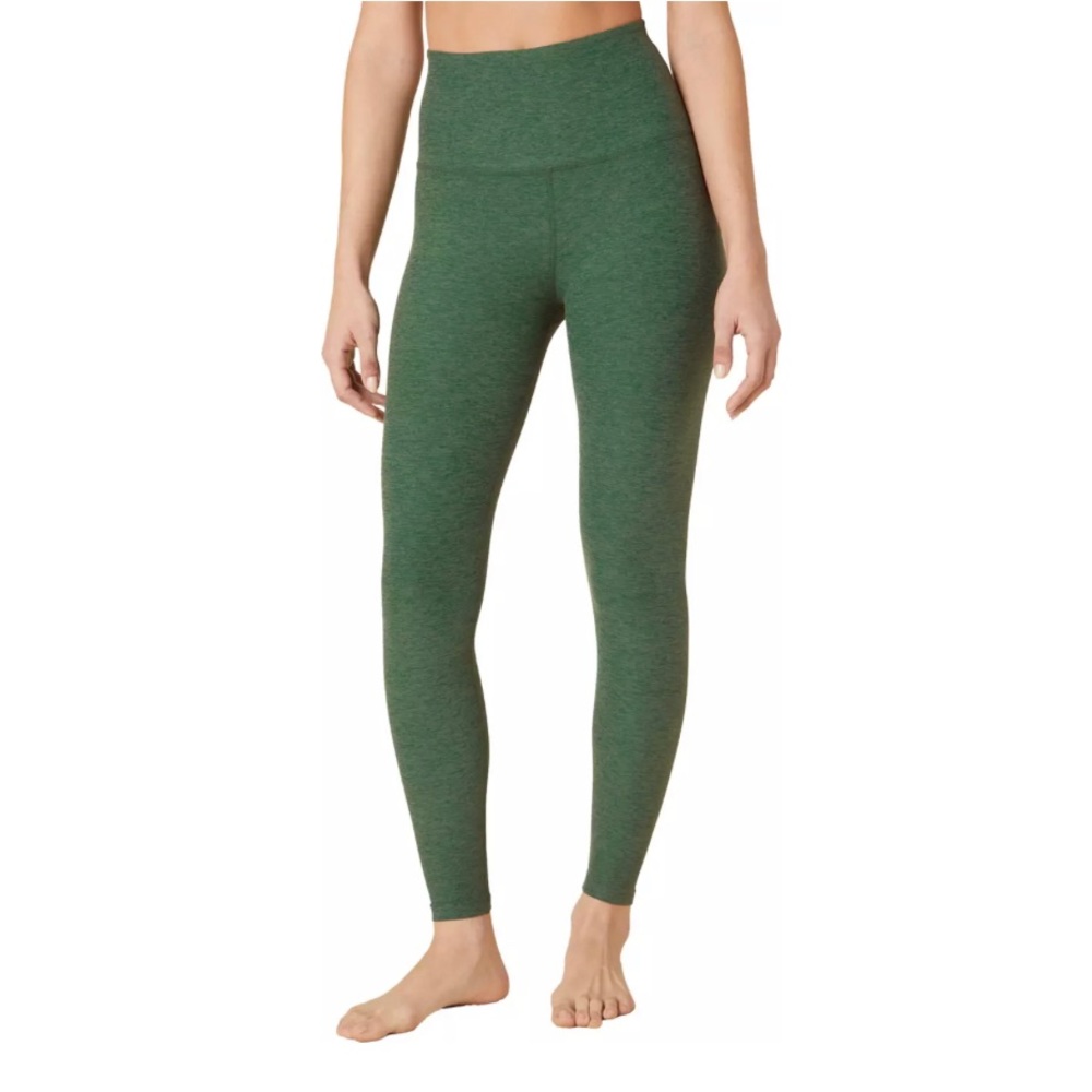 NWOT Beyond Yoga Caught in the Midi 7/8 leggings